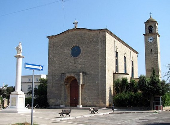 Chiesa di Ugento-S. Maria di Leuca. Lettura dell'albo illustrato 'Che cosa  è un bambino?